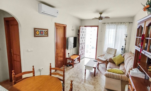 Venta - Apartamento / piso -
Orihuela Costa - Playa Flamenca