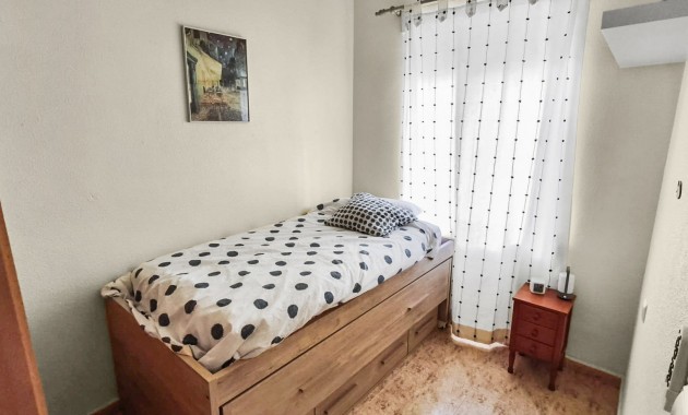 Venta - Apartamento / piso -
Orihuela Costa - Playa Flamenca