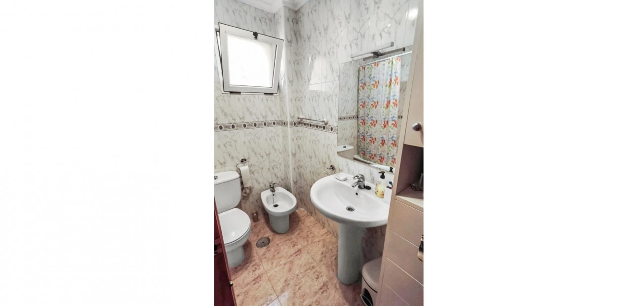 Venta - Apartamento / piso -
Orihuela Costa - Playa Flamenca