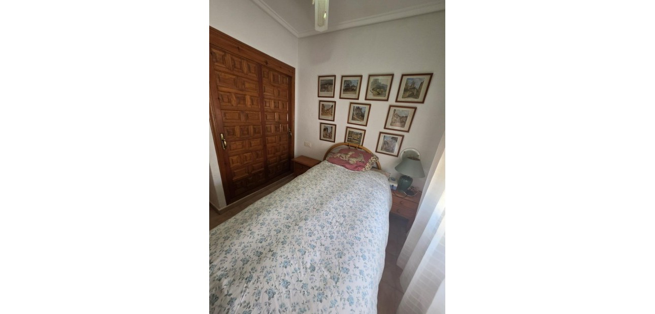 Venta - Bungalow -
Rojales - Centro de la Ciudad Quesada