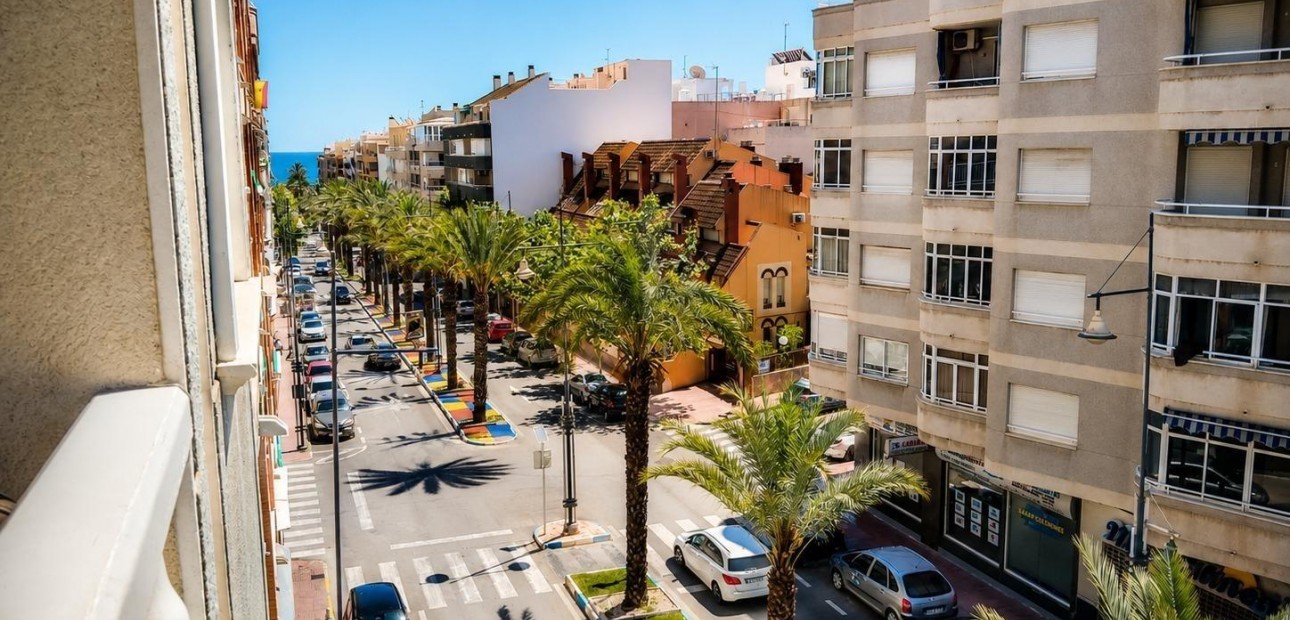 Herverkoop - Appartement / flat -
Torrevieja - torrevieja