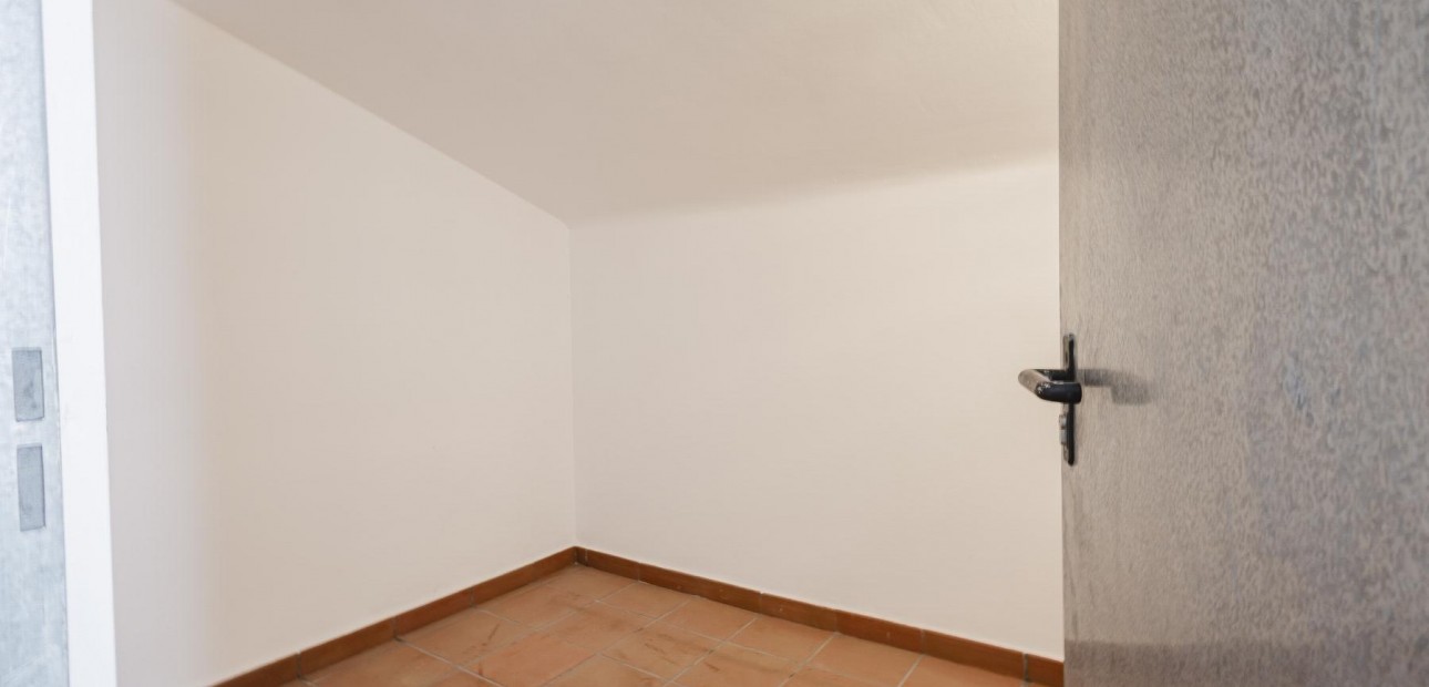 Venta - Ático -
Orihuela - Las Colinas Golf