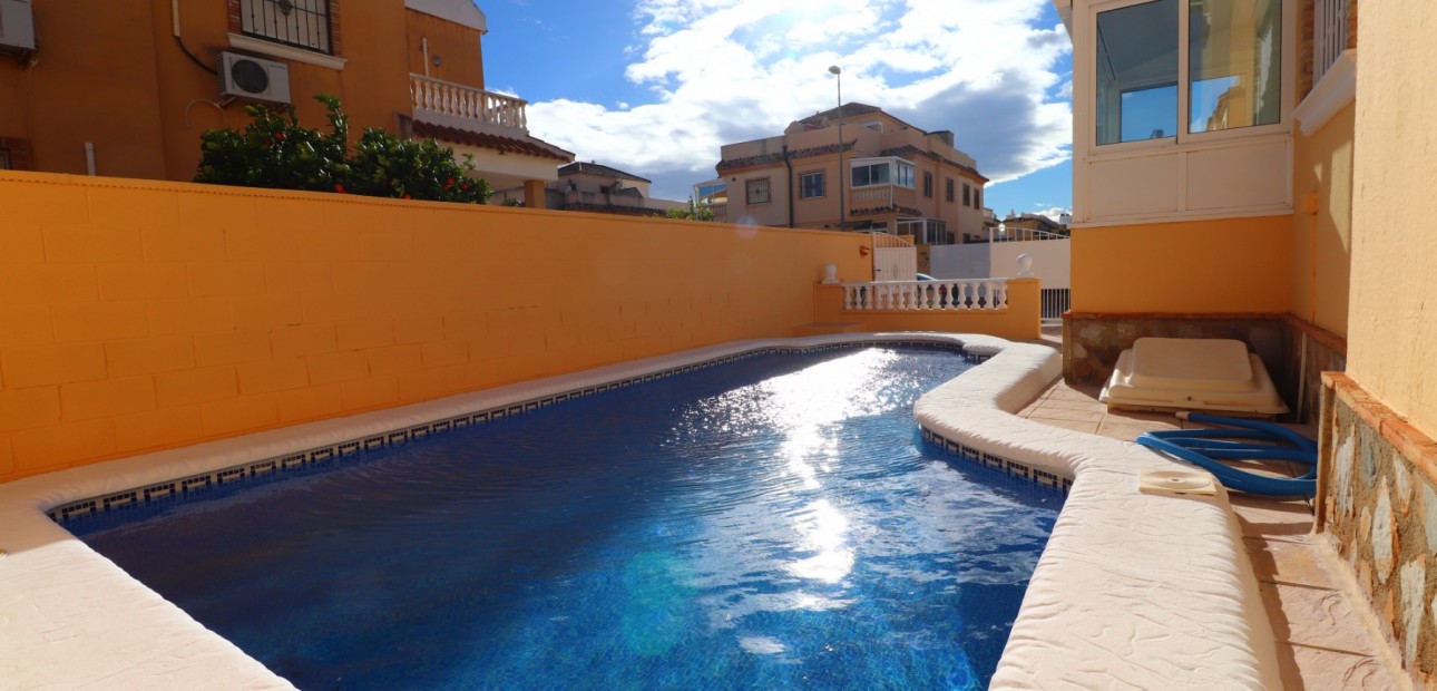 Venta - Quad Villa -
Ciudad Quesada - Doña Pepa