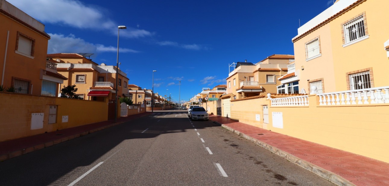 Venta - Quad Villa -
Ciudad Quesada - Doña Pepa