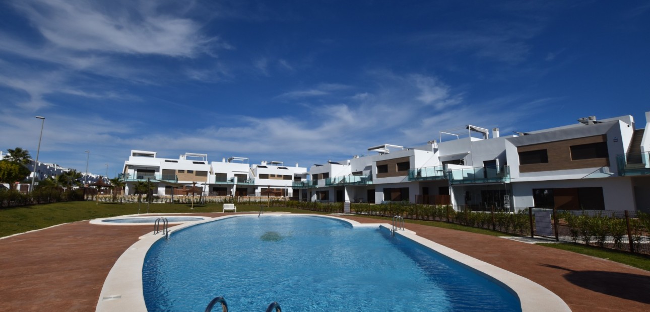 Venta - Apartamento / piso -
Los Montesinos - Entre Naranjos / Vistabella Golf