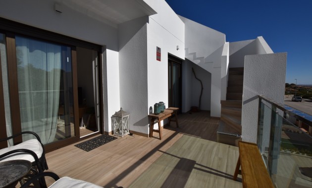 Venta - Apartamento / piso -
Los Montesinos - Entre Naranjos / Vistabella Golf