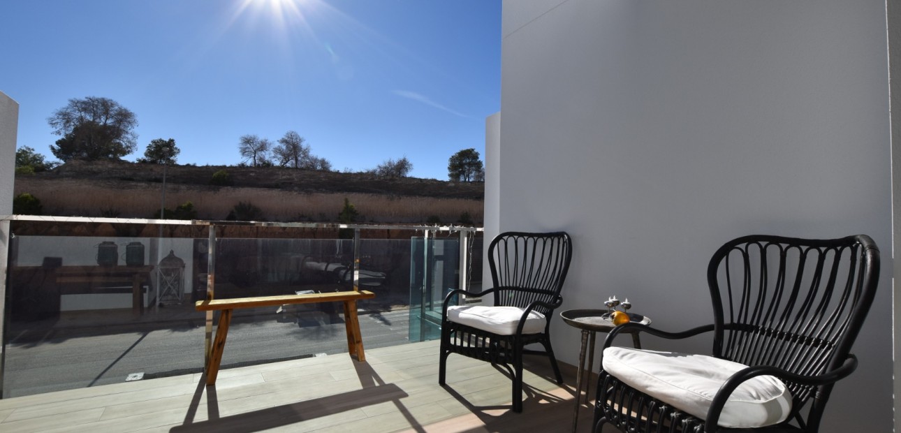 Venta - Apartamento / piso -
Los Montesinos - Entre Naranjos / Vistabella Golf