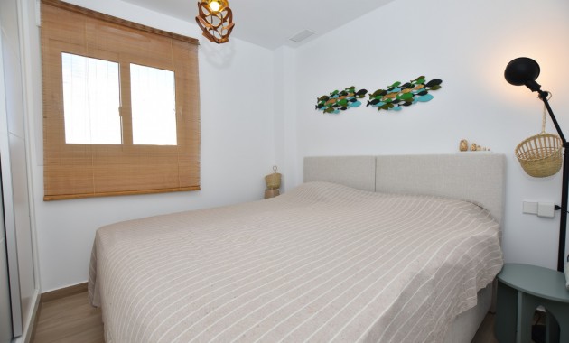 Venta - Apartamento / piso -
Los Montesinos - Entre Naranjos / Vistabella Golf