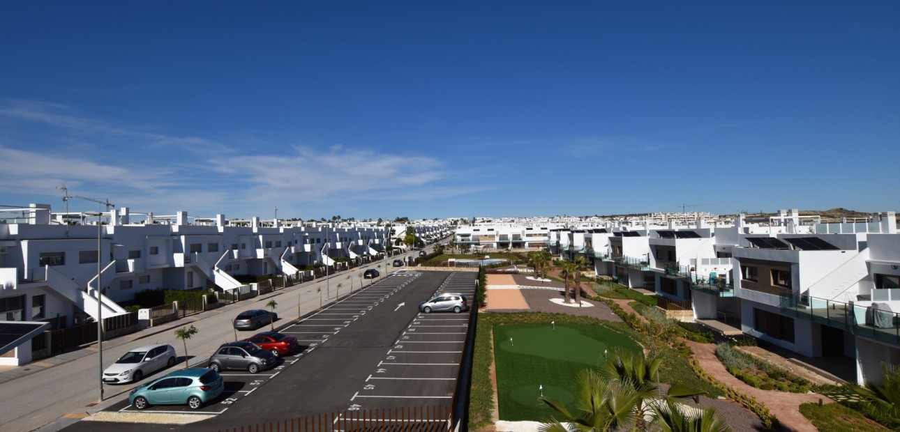Venta - Apartamento / piso -
Los Montesinos - Entre Naranjos / Vistabella Golf