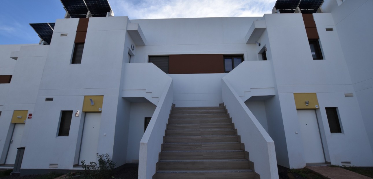 Venta - Apartamento / piso -
Los Montesinos - Entre Naranjos / Vistabella Golf
