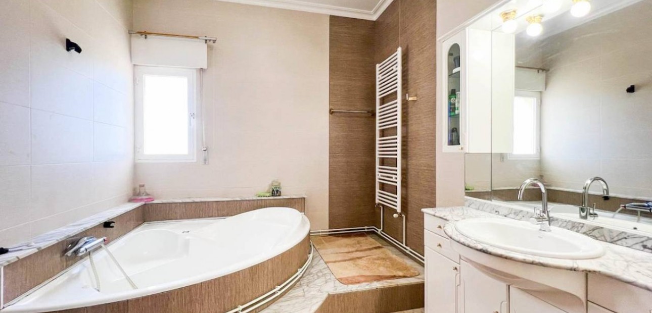 Venta - Villa -
Ciudad Quesada - Ciudad Quesada - Doña Pepa
