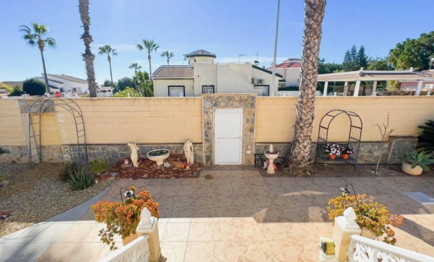 Venta - Villa -
Ciudad Quesada - Ciudad Quesada - Doña Pepa