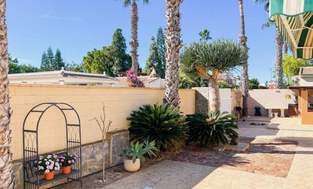 Venta - Villa -
Ciudad Quesada - Ciudad Quesada - Doña Pepa