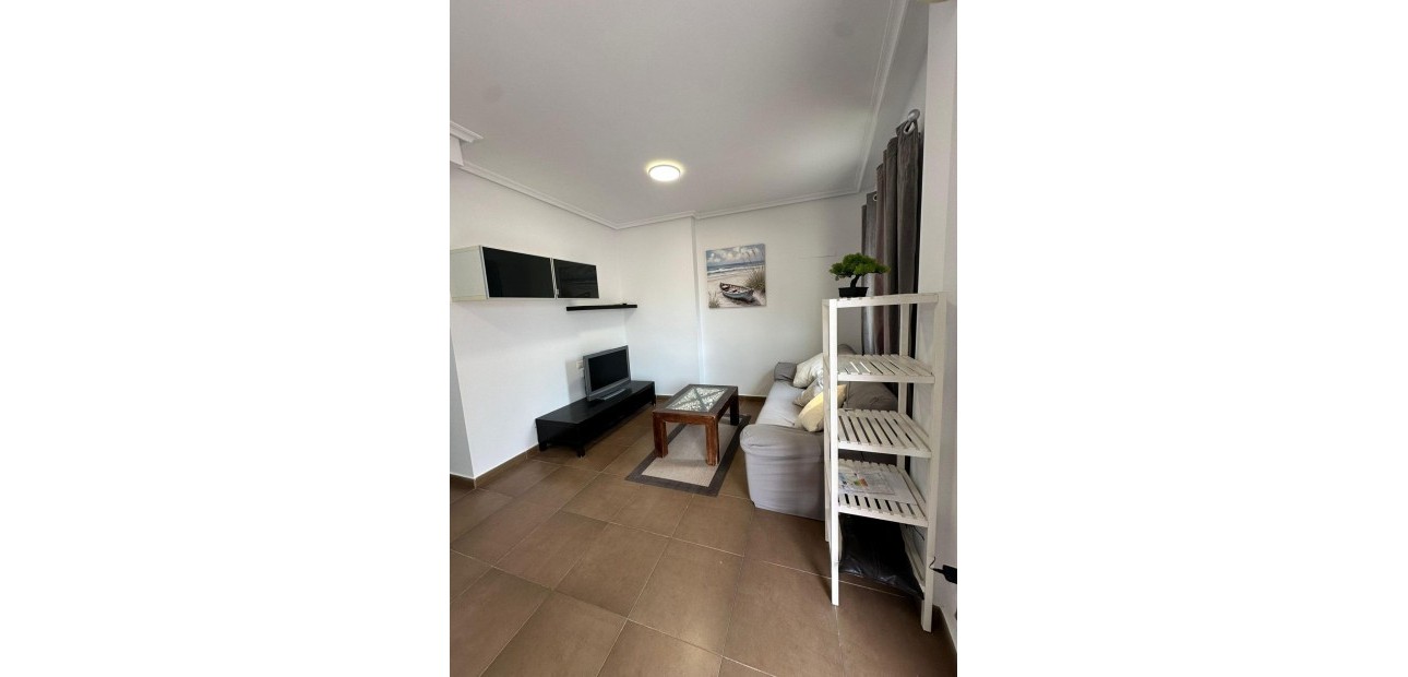 Herverkoop - Appartement / flat -
Torrevieja - torrevieja