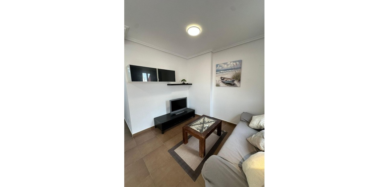 Herverkoop - Appartement / flat -
Torrevieja - torrevieja