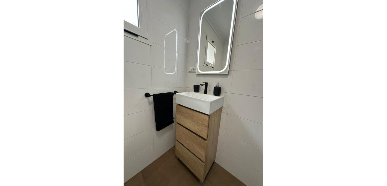 Herverkoop - Appartement / flat -
Torrevieja - torrevieja