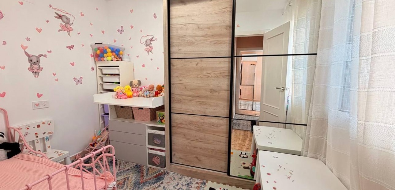 Venta - Apartamento / piso -
Torrevieja - Acequion