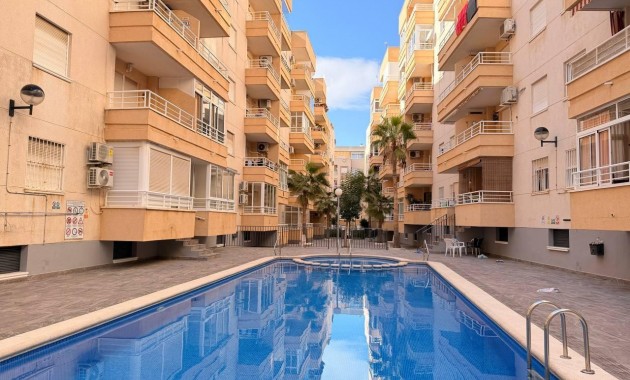 Venta - Apartamento / piso -
Torrevieja - Acequion