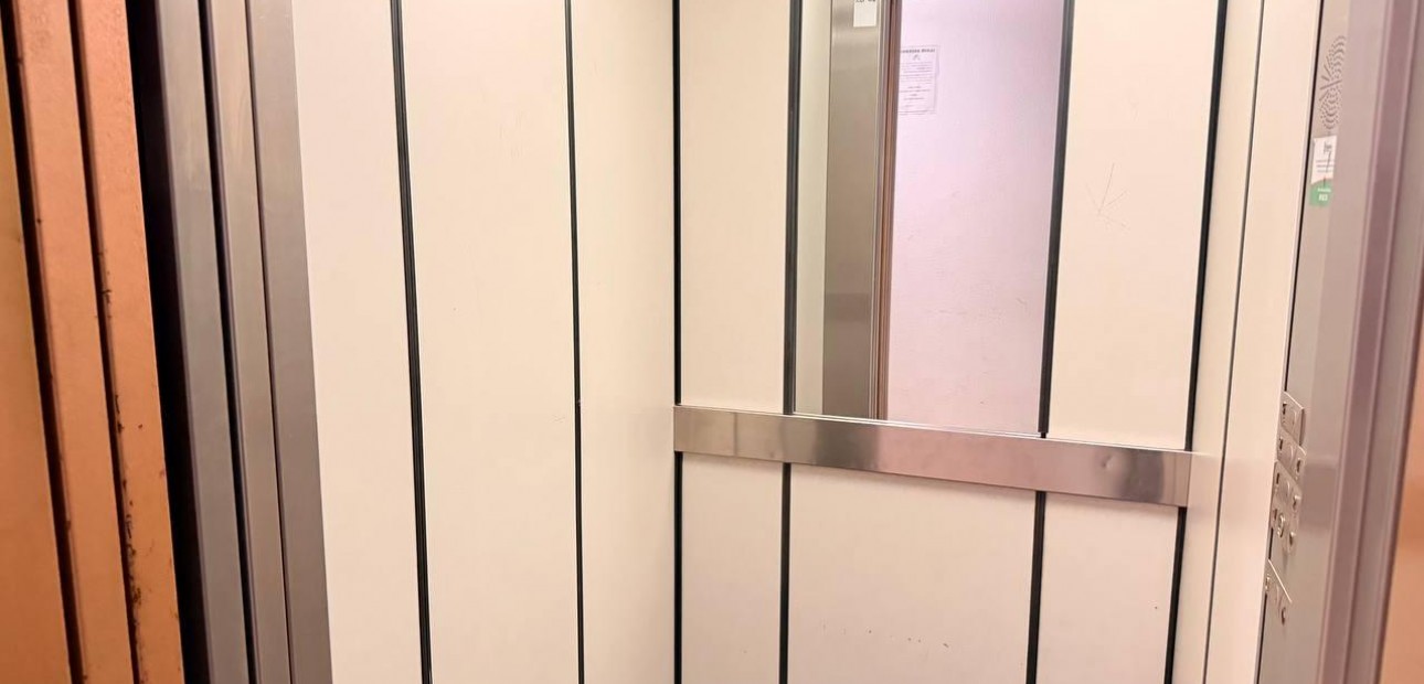 Venta - Apartamento / piso -
Torrevieja - Acequion