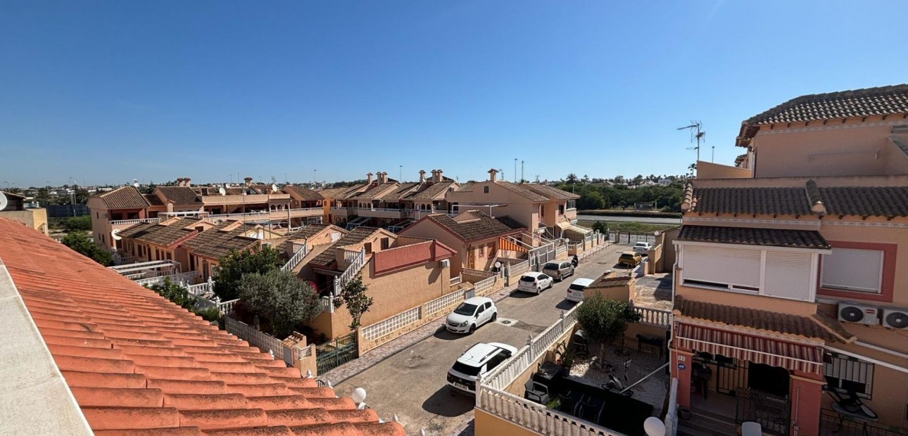 Venta - Duplex -
Torrevieja - Paraje natural