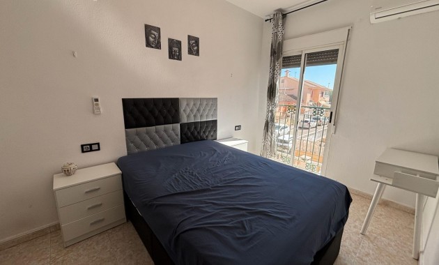 Venta - Duplex -
Torrevieja - Paraje natural