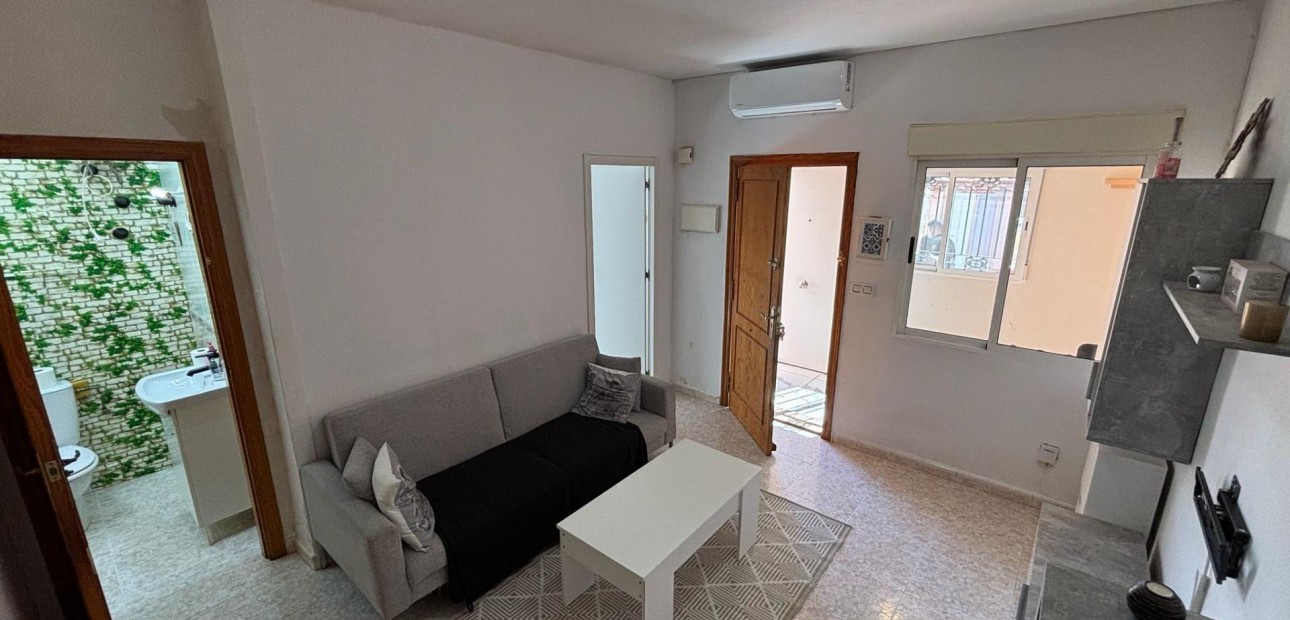 Venta - Duplex -
Torrevieja - Paraje natural