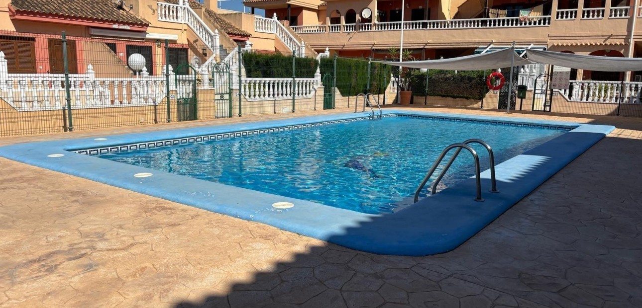 Venta - Duplex -
Torrevieja - Paraje natural