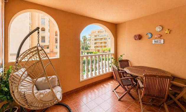 Venta - Apartamento / piso -
Torrevieja - Los Frutales