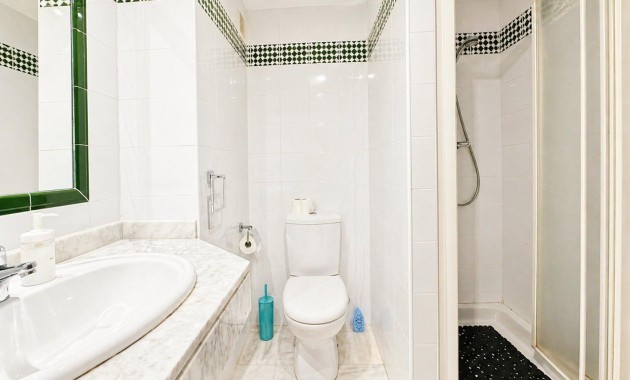 Venta - Apartamento / piso -
Torrevieja - Los Frutales