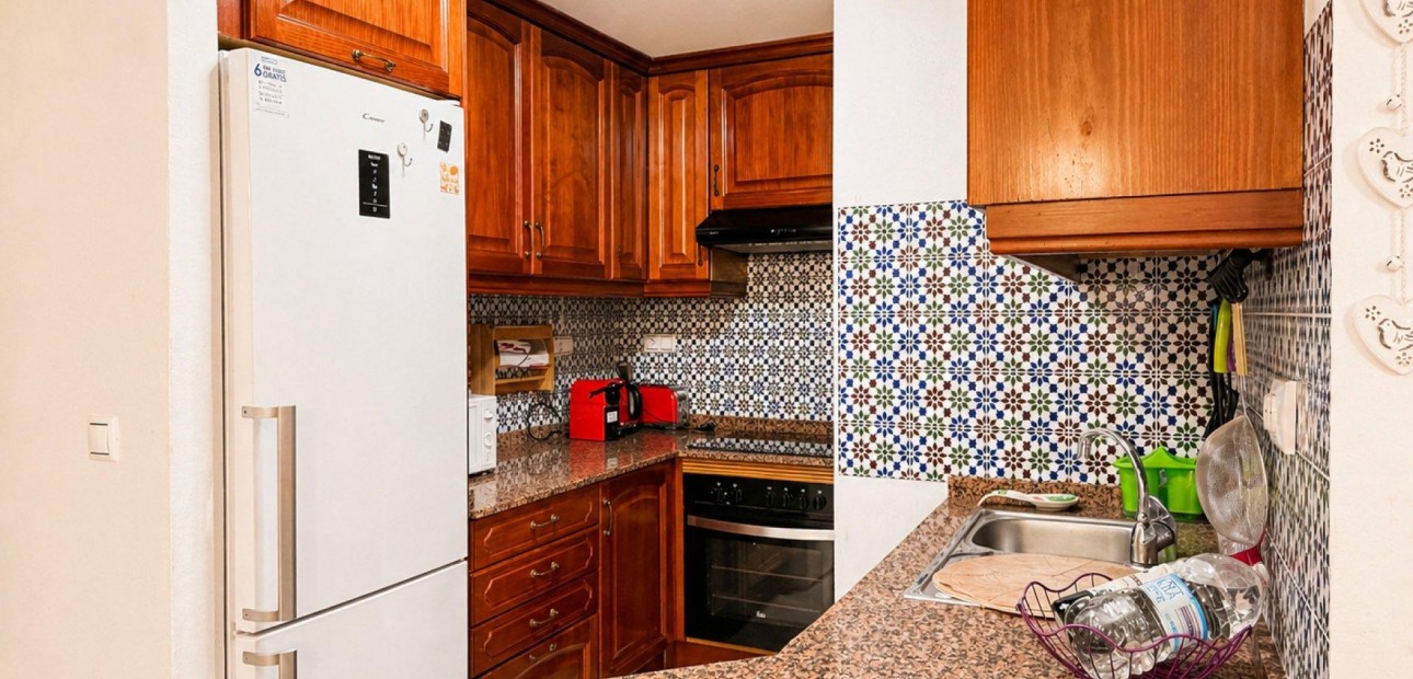 Venta - Apartamento / piso -
Torrevieja - Los Frutales