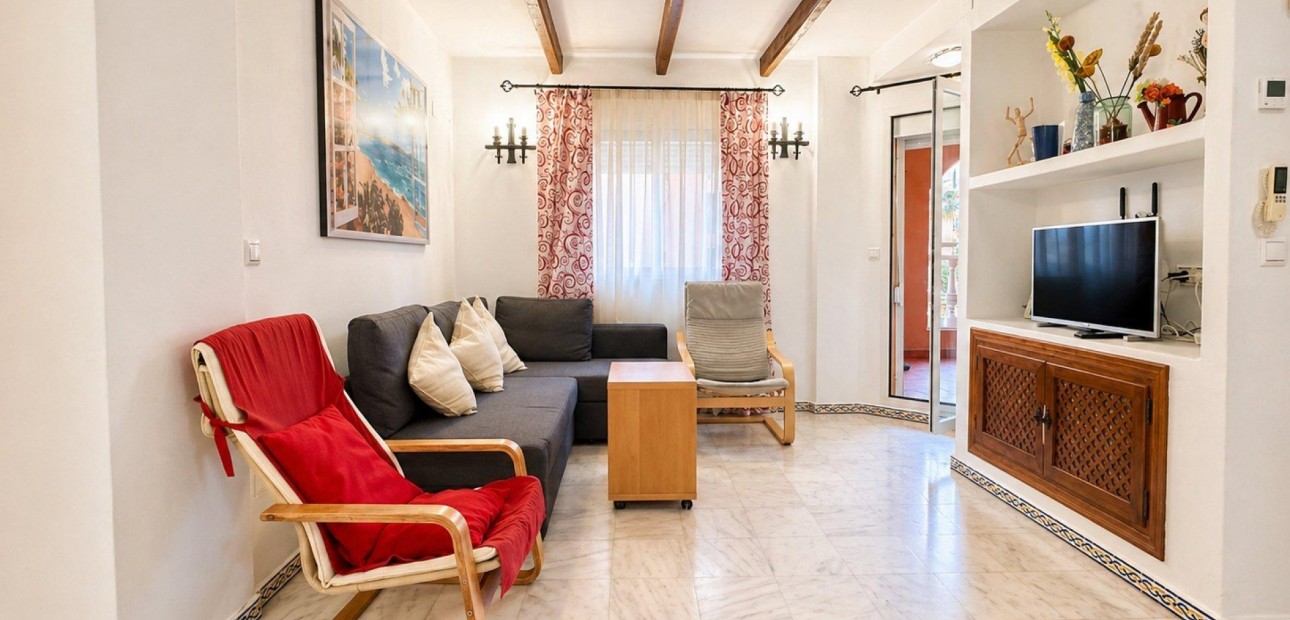 Venta - Apartamento / piso -
Torrevieja - Los Frutales