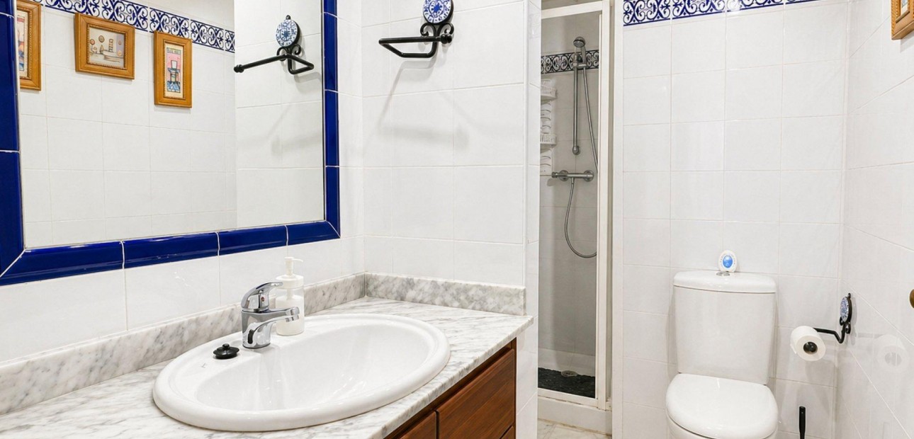 Venta - Apartamento / piso -
Torrevieja - Los Frutales
