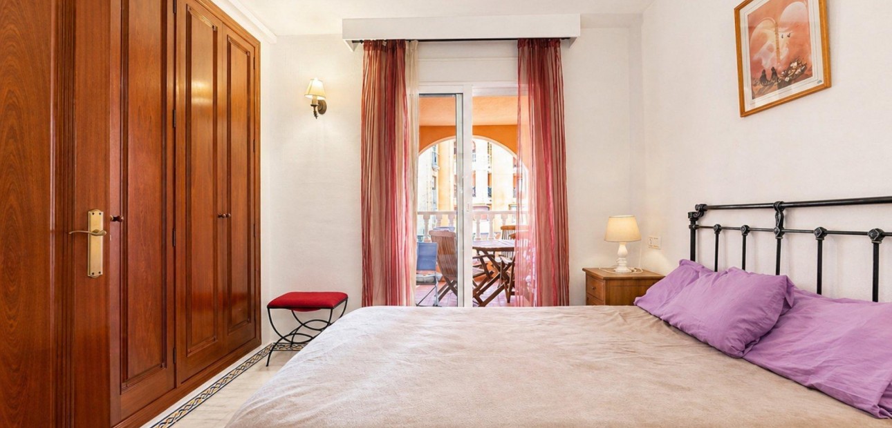 Venta - Apartamento / piso -
Torrevieja - Los Frutales