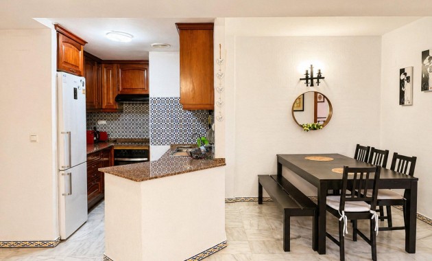 Venta - Apartamento / piso -
Torrevieja - Los Frutales