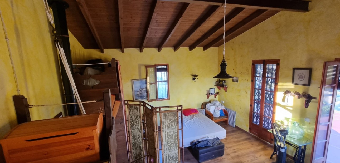 Venta - House -
Orihuela - Benferri