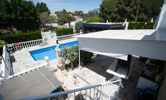 Herverkoop - House -
La Marina
