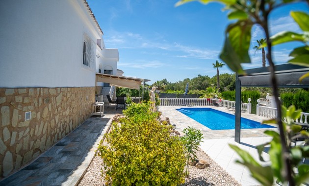Herverkoop - House -
La Marina