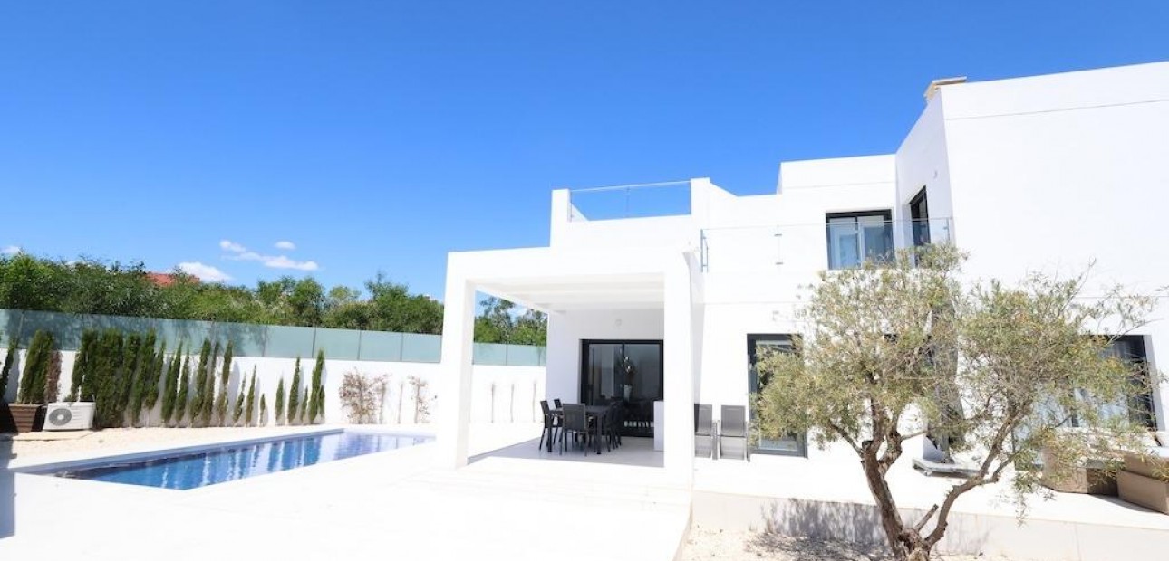 Venta - Villa -
Rojales - La Marquesa