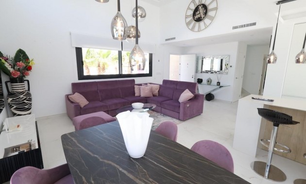 Venta - Villa -
Rojales - La Marquesa