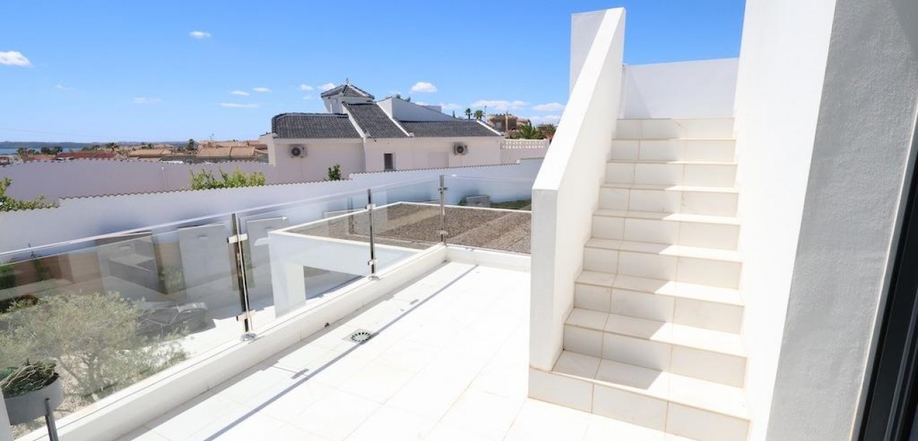 Venta - Villa -
Rojales - La Marquesa