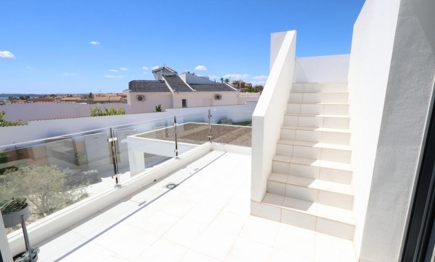 Venta - Villa -
Rojales - La Marquesa