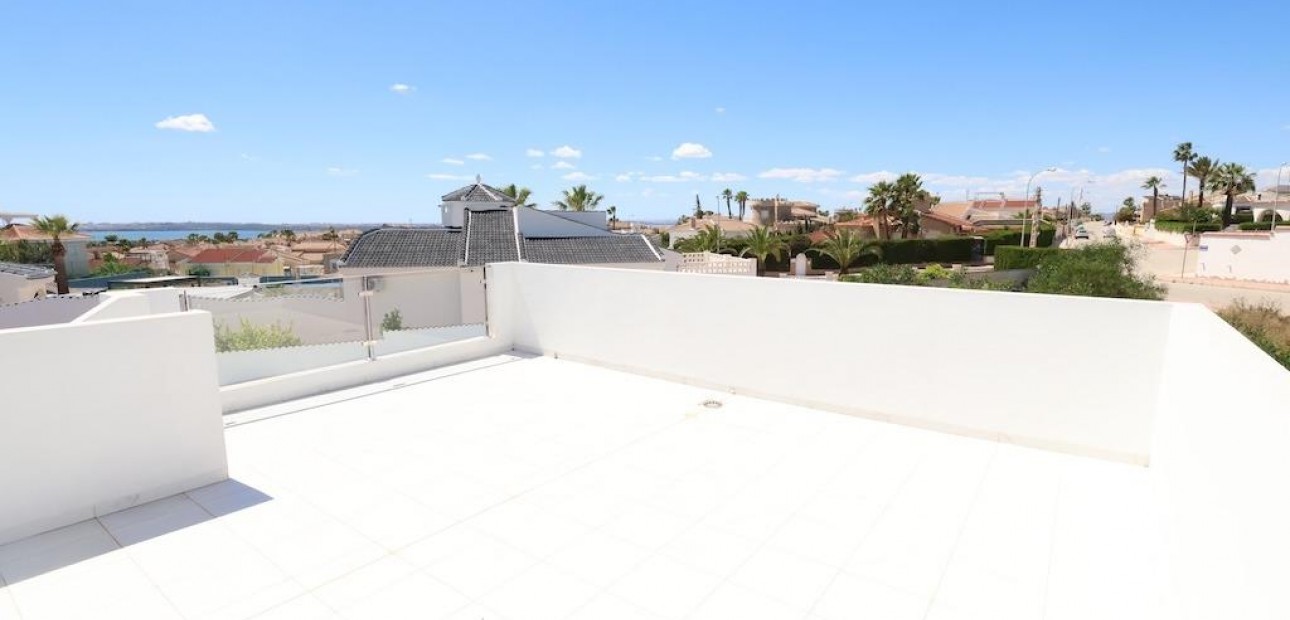 Venta - Villa -
Rojales - La Marquesa