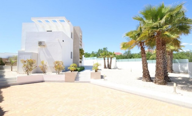 Venta - Villa -
Rojales - La Marquesa