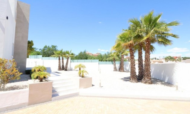 Venta - Villa -
Rojales - La Marquesa