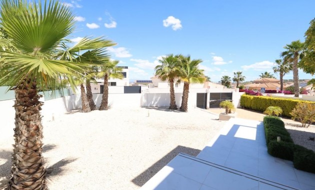 Venta - Villa -
Rojales - La Marquesa