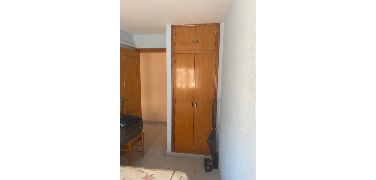 Herverkoop - Appartement / flat -
Torrevieja - torrevieja