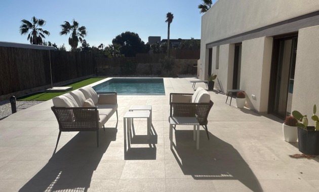 Herverkoop - Detached Villa -
Algorfa - La Finca Golf Resort