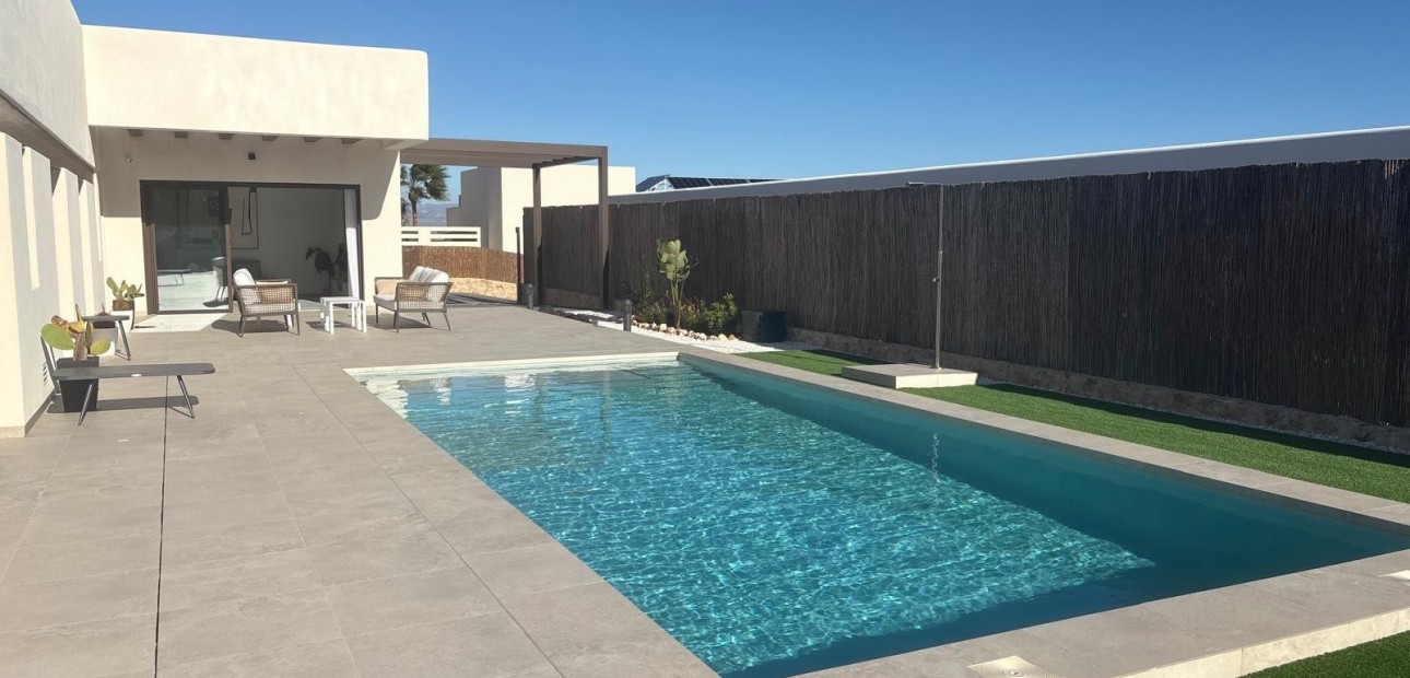 Herverkoop - Detached Villa -
Algorfa - La Finca Golf Resort