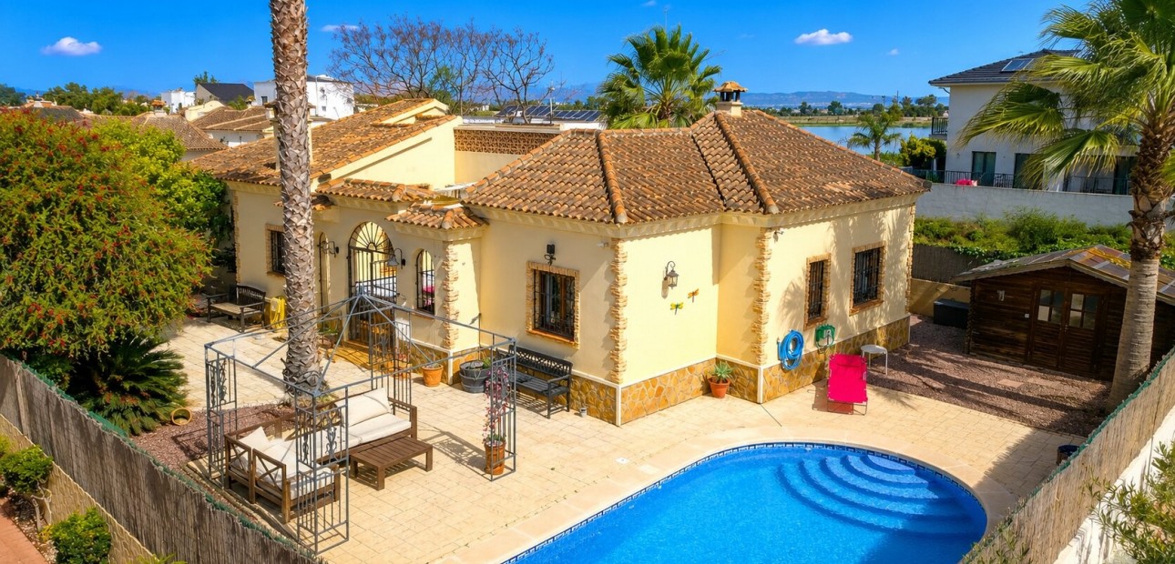 Venta - Detached Villa -
Formentera del Segura - Fincas de La Vega