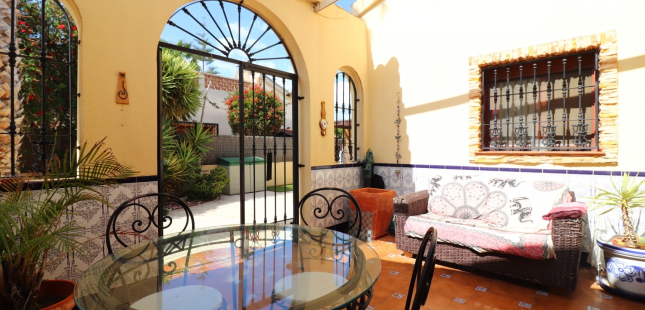 Venta - Detached Villa -
Formentera del Segura - Fincas de La Vega